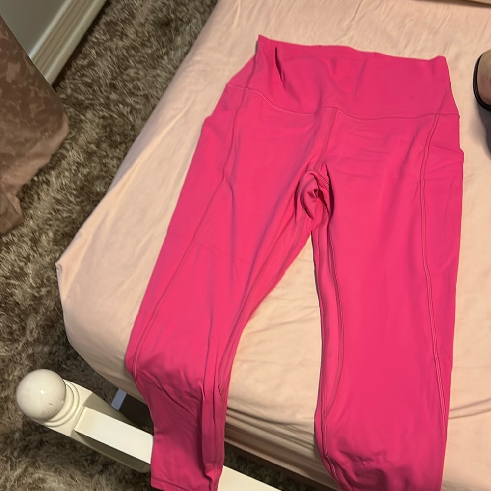 Lululemon hot pink leggings new never worn size 10